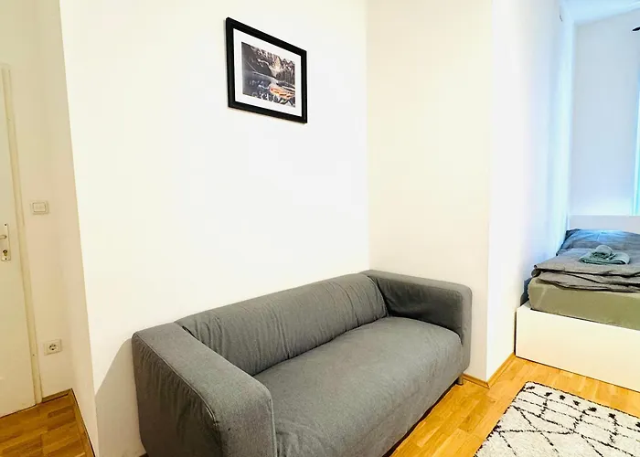 Apartman Charming Fully Furnished In